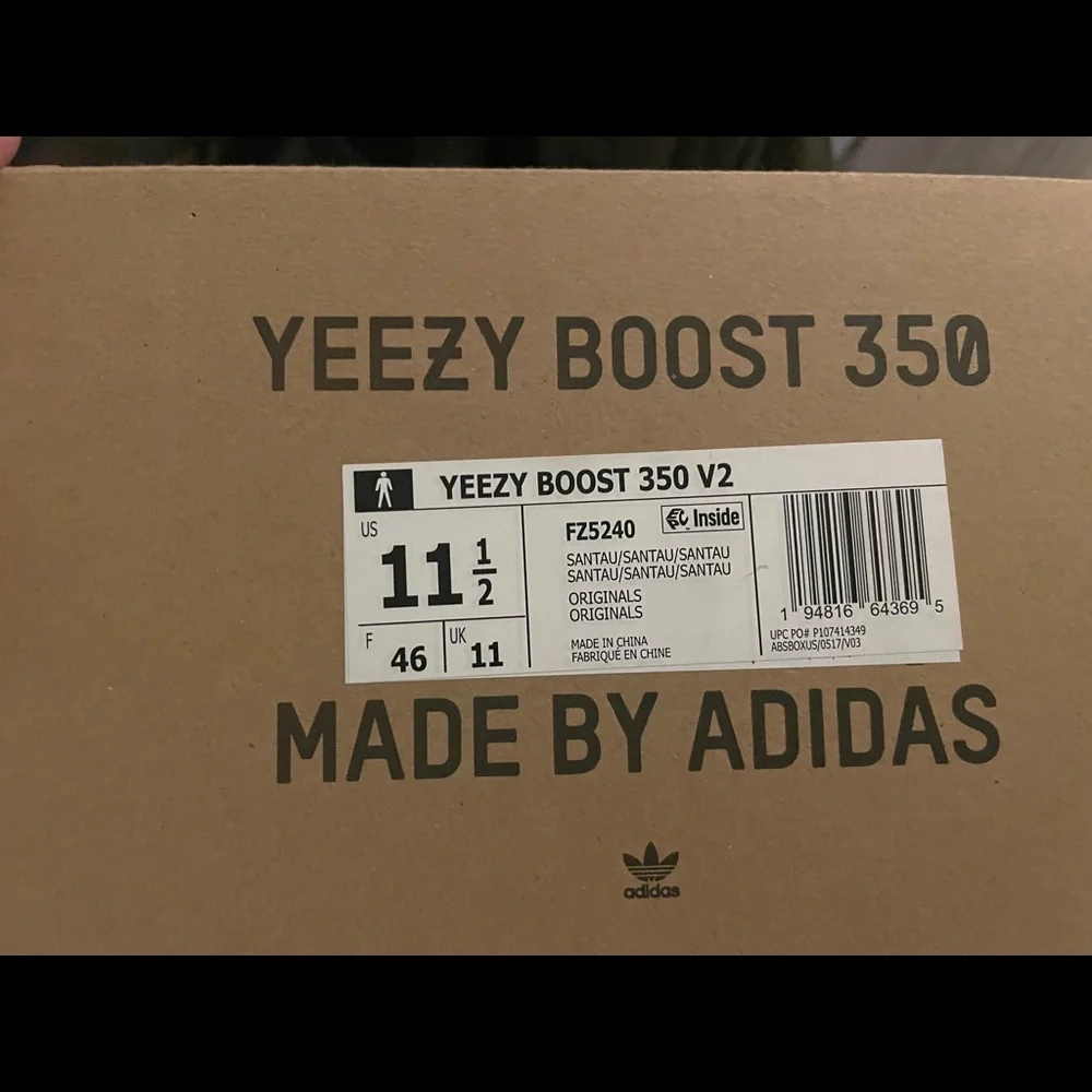 Yeezy 350 Sand Taupe - Picture 4 of 5